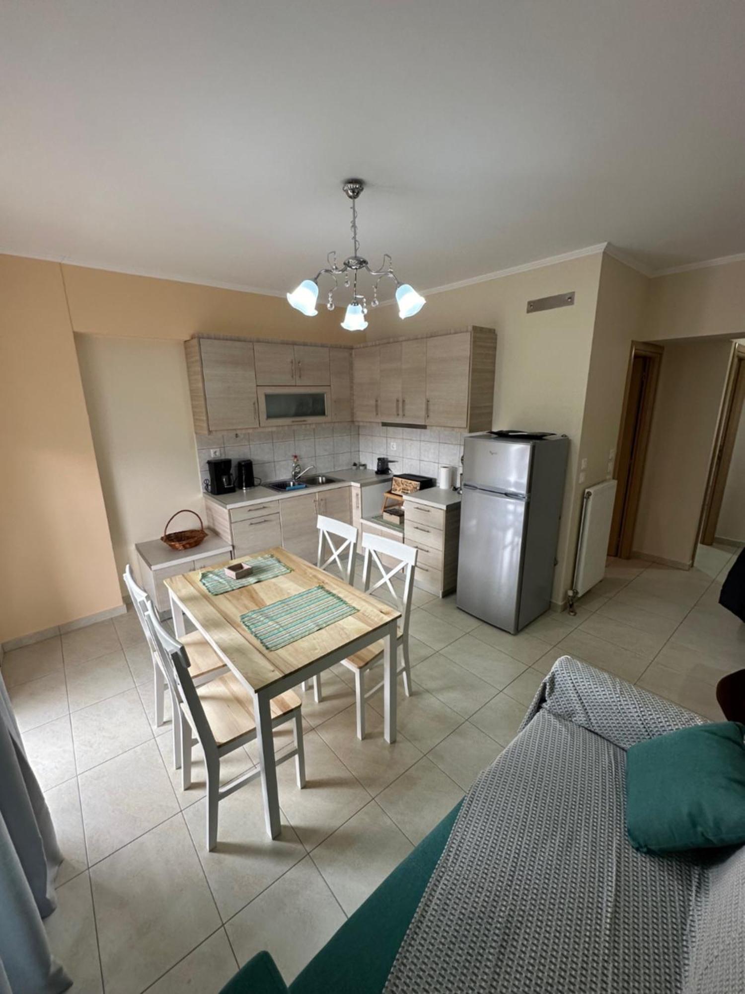 R Apartment Nafpaktos Buitenkant foto