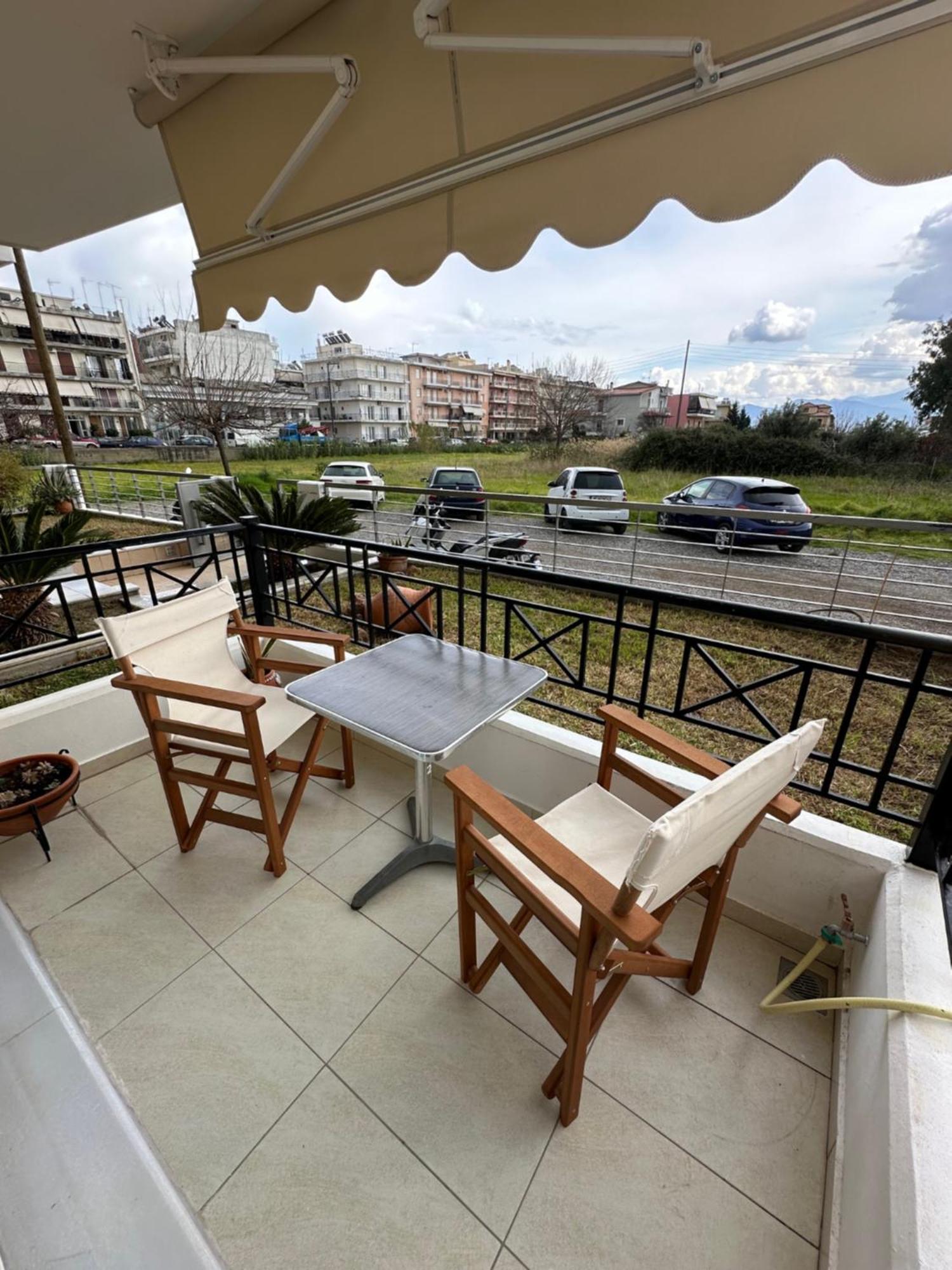 R Apartment Nafpaktos Buitenkant foto